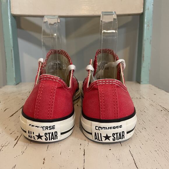 CONVERSE Chuck Taylor Low Red‎ Canvas Shoes Sneakers M9696 Size WOMENS 7/MENS 5 - Picture 5 of 8